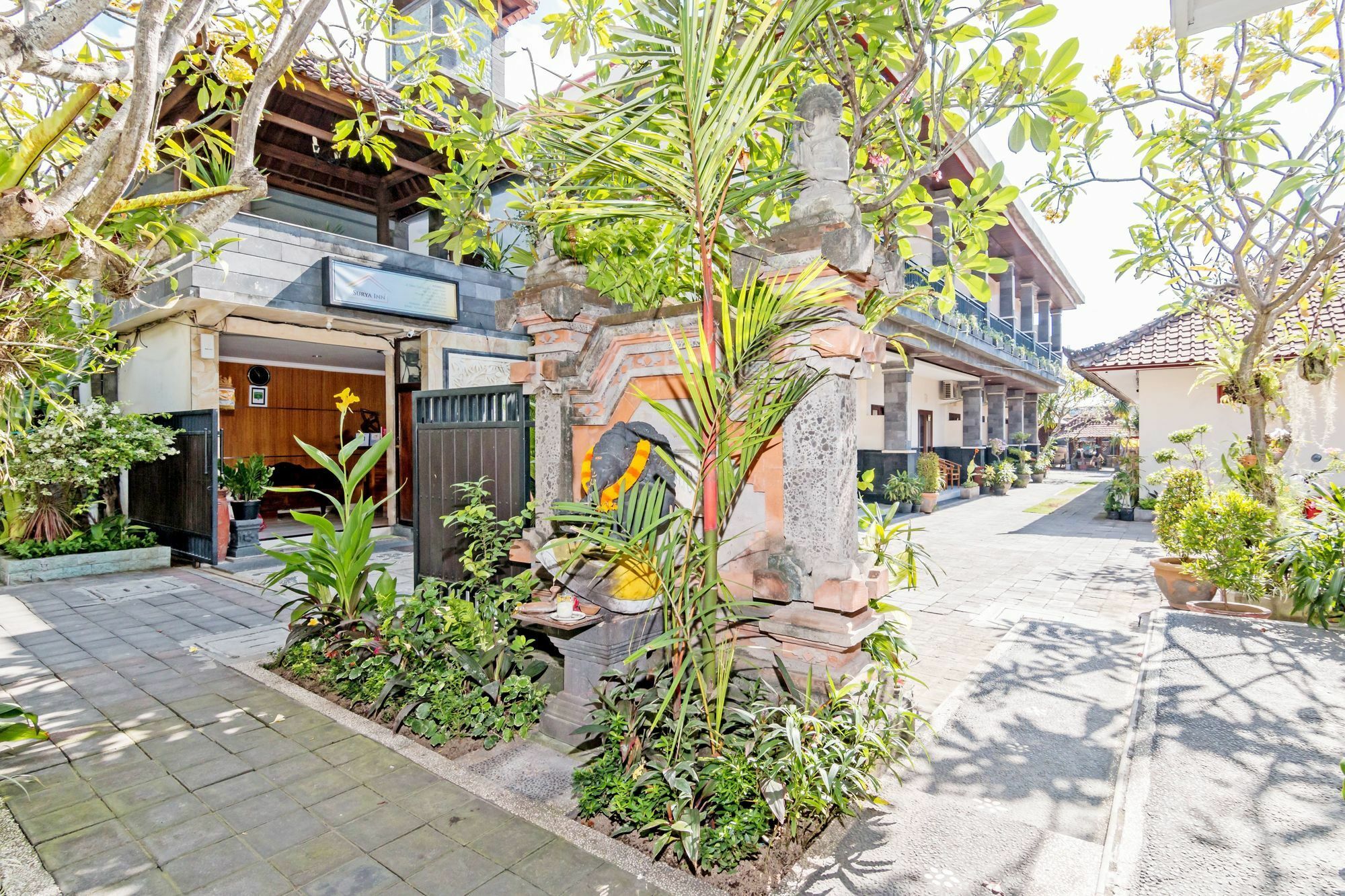 Zen Rooms Sunshine Dewi Sartika Kuta Lombok Extérieur photo