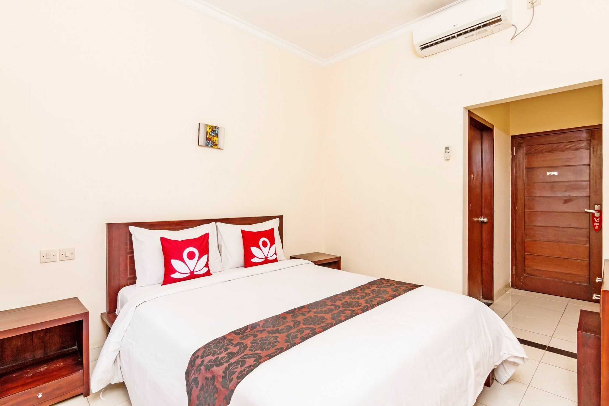 Zen Rooms Sunshine Dewi Sartika Kuta Lombok Extérieur photo